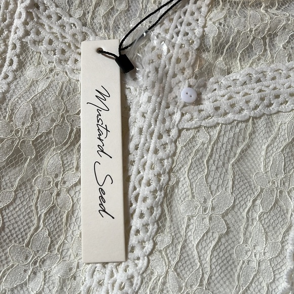 Beautiful lace top Mustard Seed NWT - Picture 5 of 9